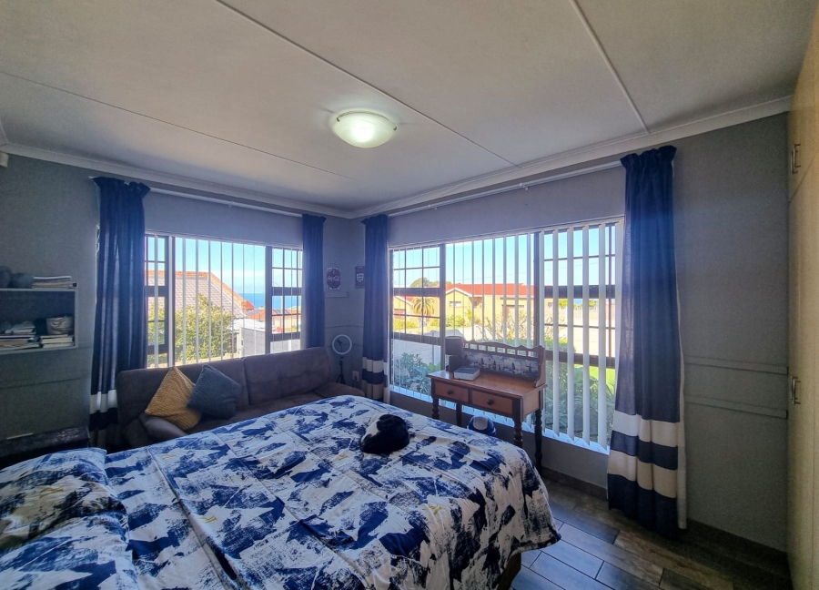 3 Bedroom Property for Sale in Dana Bay Western Cape